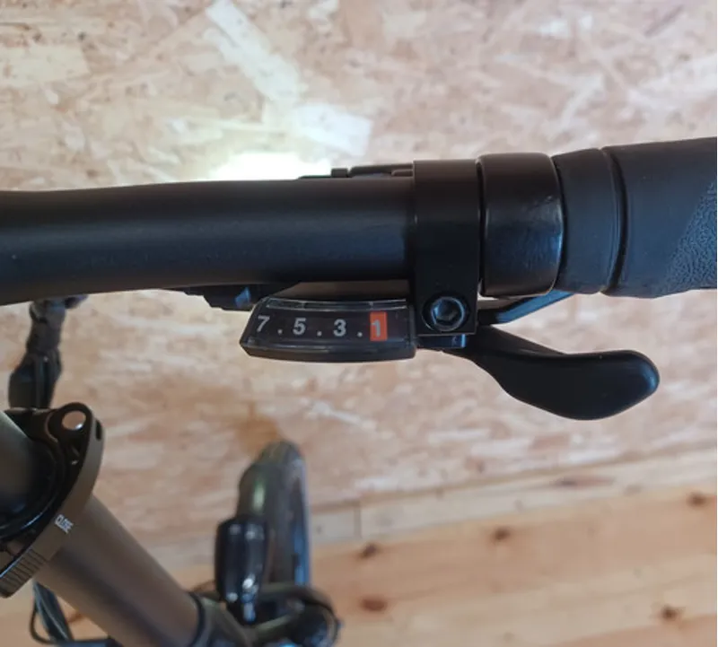 Ampere Alter Low Step Through Folding Ebike - Black-10