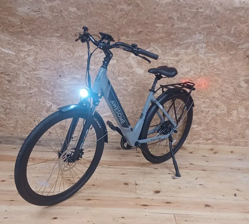 Awesome Ride 700 - Grey-2