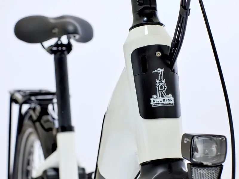 Raleigh Motus ST Hub Gear Electric Bike 51 - Cream-1