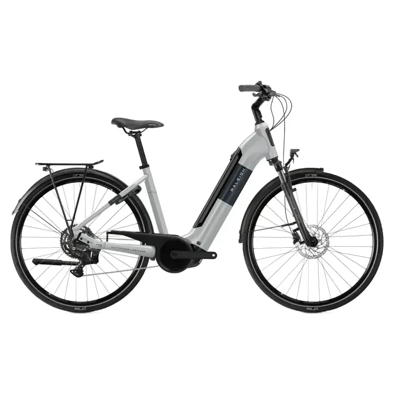 Raleigh Motus Low Step Derailleur Gear E-Hybrid Bike in Sparkling White